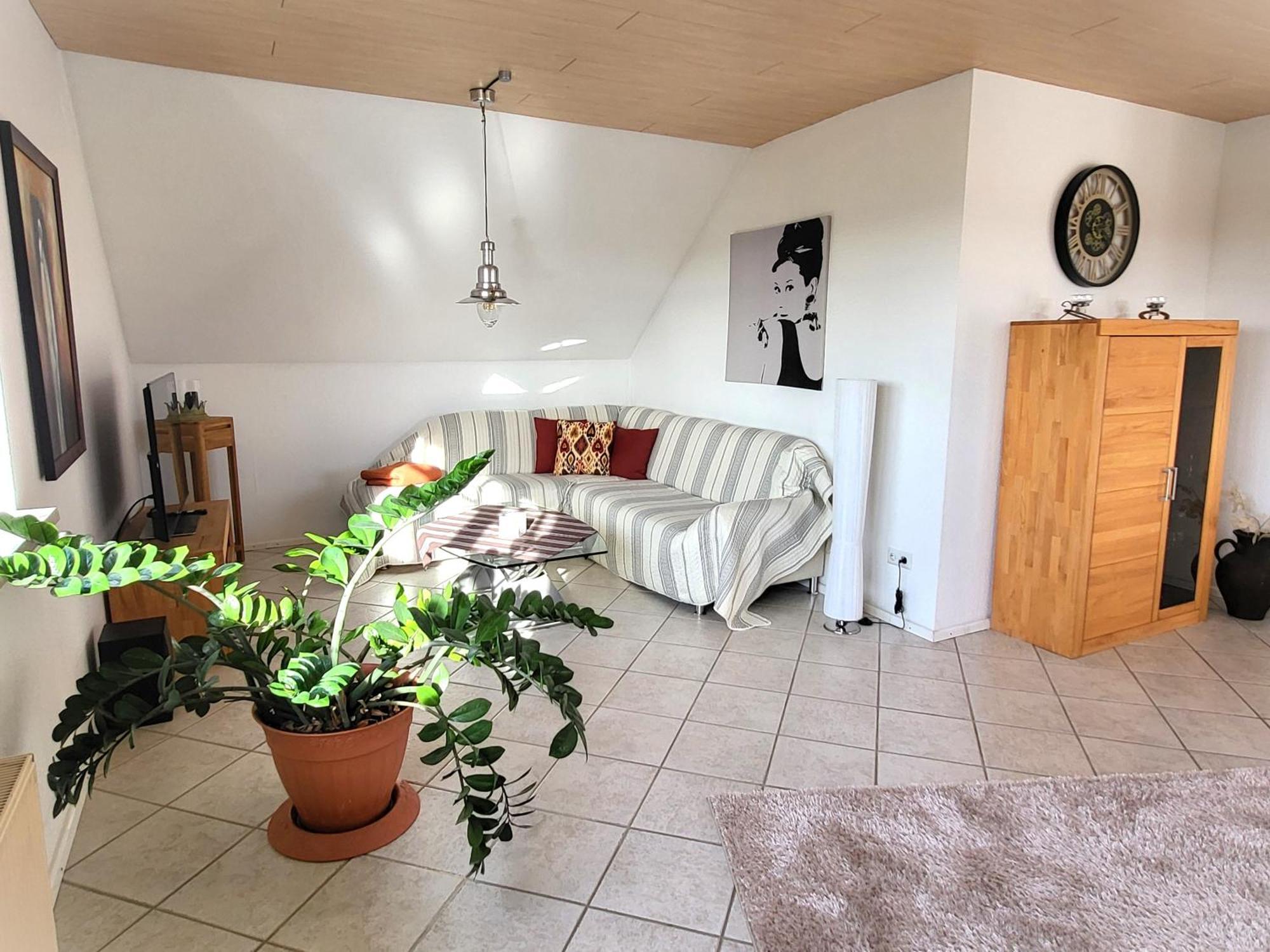 Ferienwohnung Falkenhof Линдлар Экстерьер фото